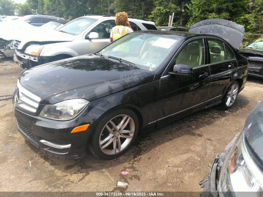 2013 MERCEDES-BENZ C-CLASS C 300 - WDDGF8AB0DR255248