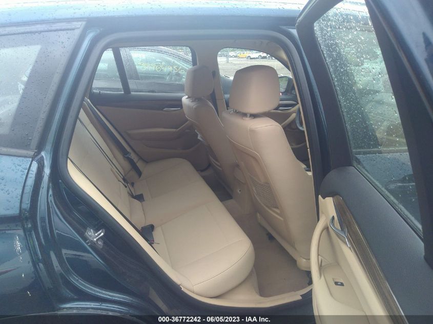 2014 BMW X1 XDRIVE28I - WBAVL1C55EVR92802