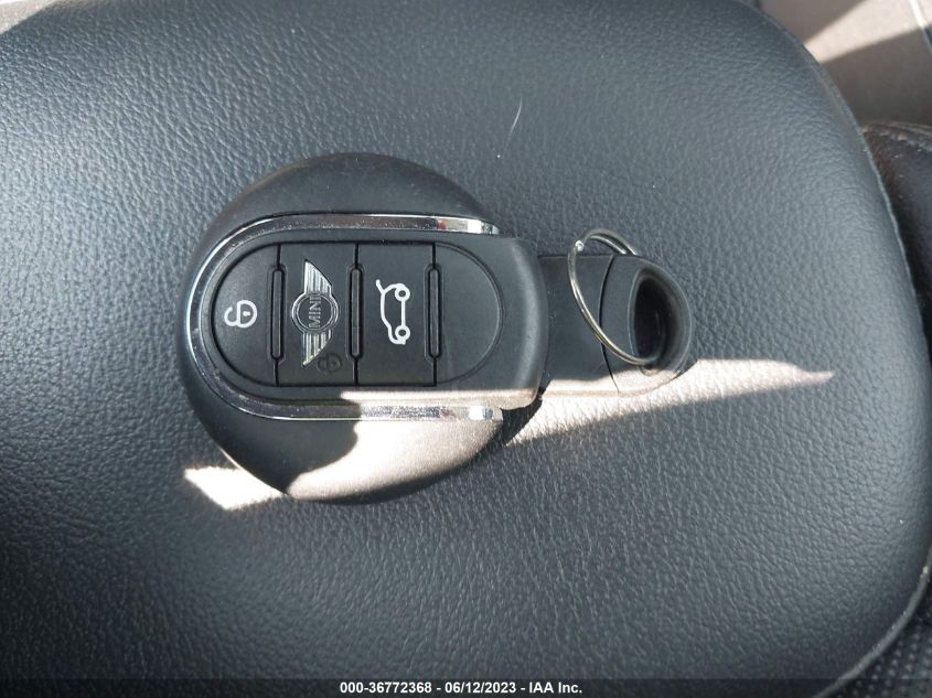 2018 MINI HARDTOP 2 DOOR COOPER/OXFORD EDITION WMWXP5C55J2G62709