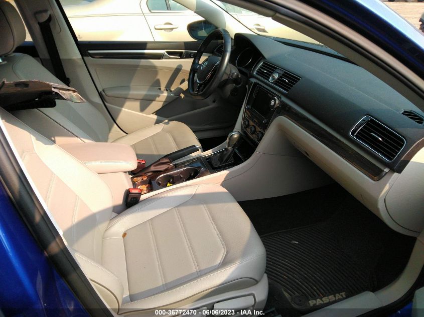 2017 VOLKSWAGEN PASSAT 1.8T SE - 1VWBT7A35HC065743