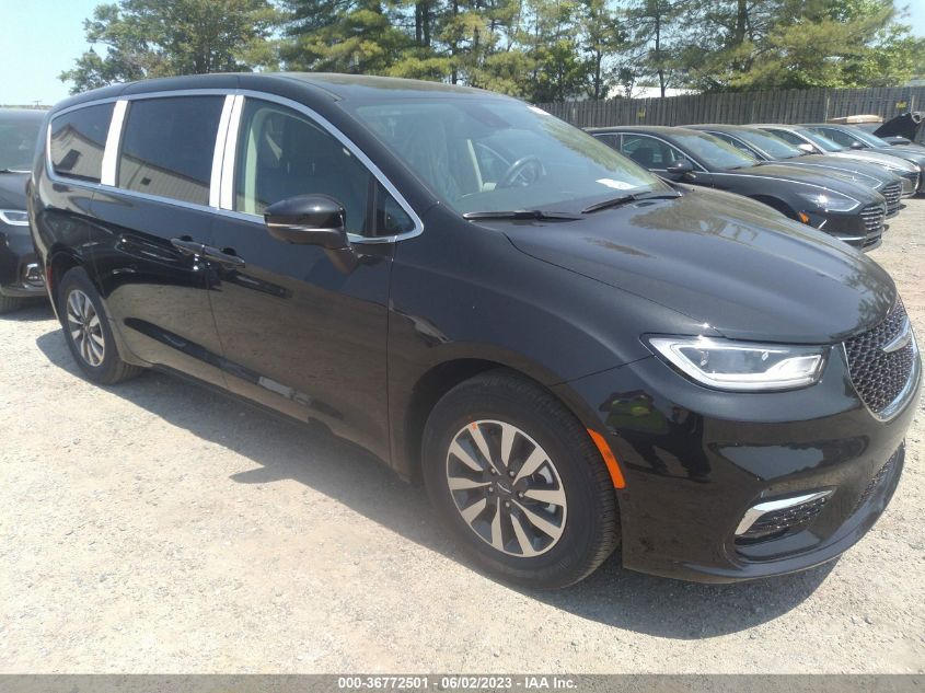 2023 CHRYSLER PACIFICA HYBRID TOURING L - 2C4RC1L73PR569471