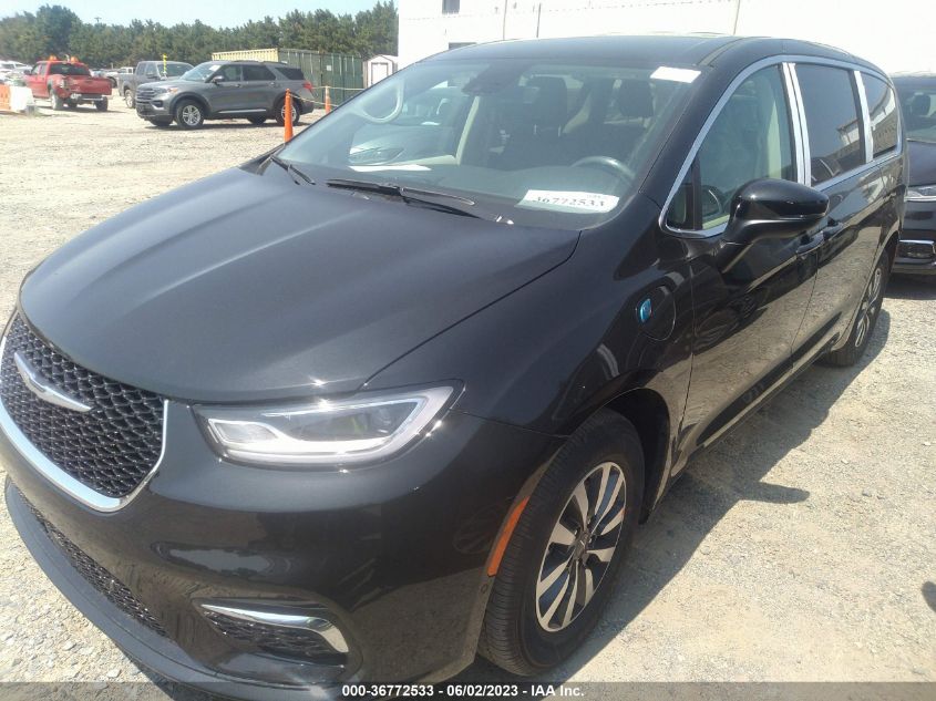 2023 CHRYSLER PACIFICA HYBRID TOURING L - 2C4RC1L74PR565302