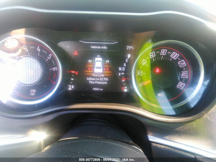 2020 DODGE CHALLENGER SXT - 2C3CDZAG1LH113588