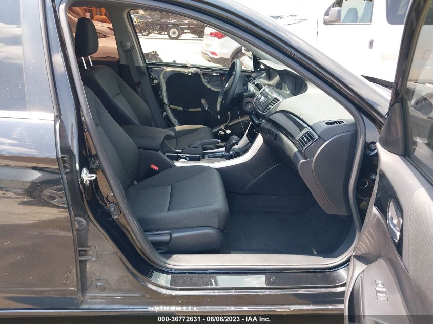 2017 HONDA ACCORD SEDAN LX - 1HGCR2F32HA255630
