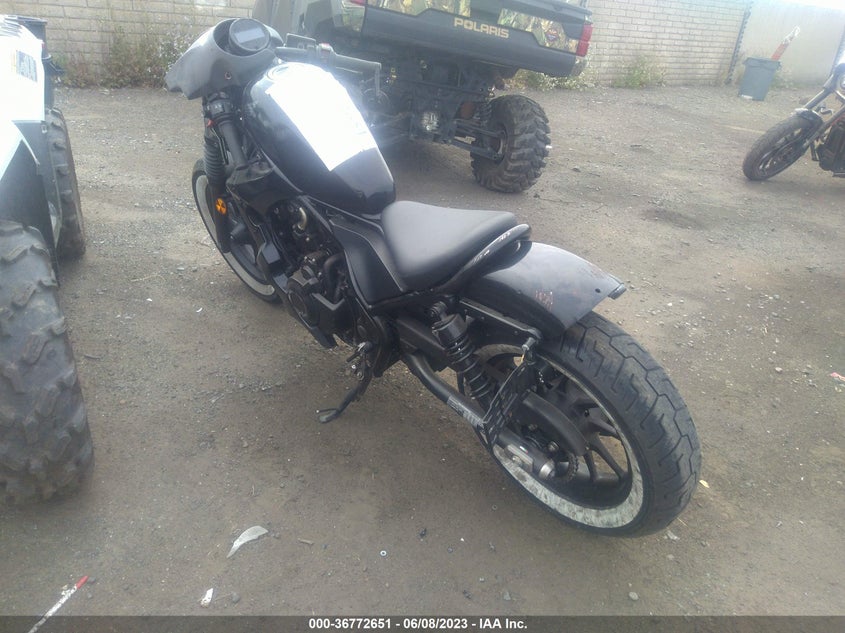 VIN MLHPC5613J5100176 2018 HONDA CMX500