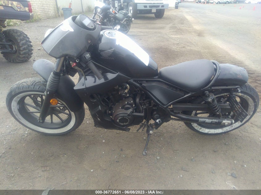 VIN MLHPC5613J5100176 2018 HONDA CMX500