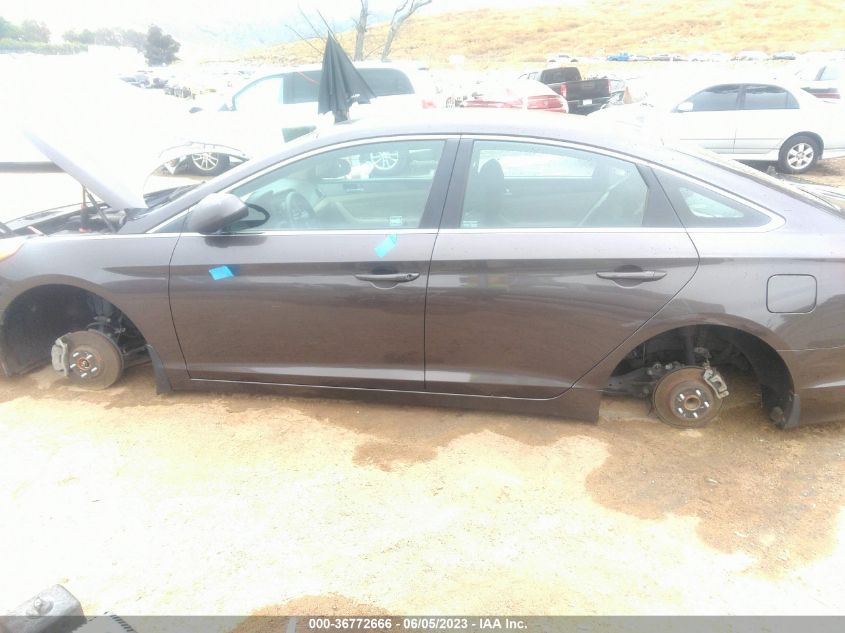 2015 HYUNDAI SONATA 2.4L SE - 5NPE24AF3FH166986