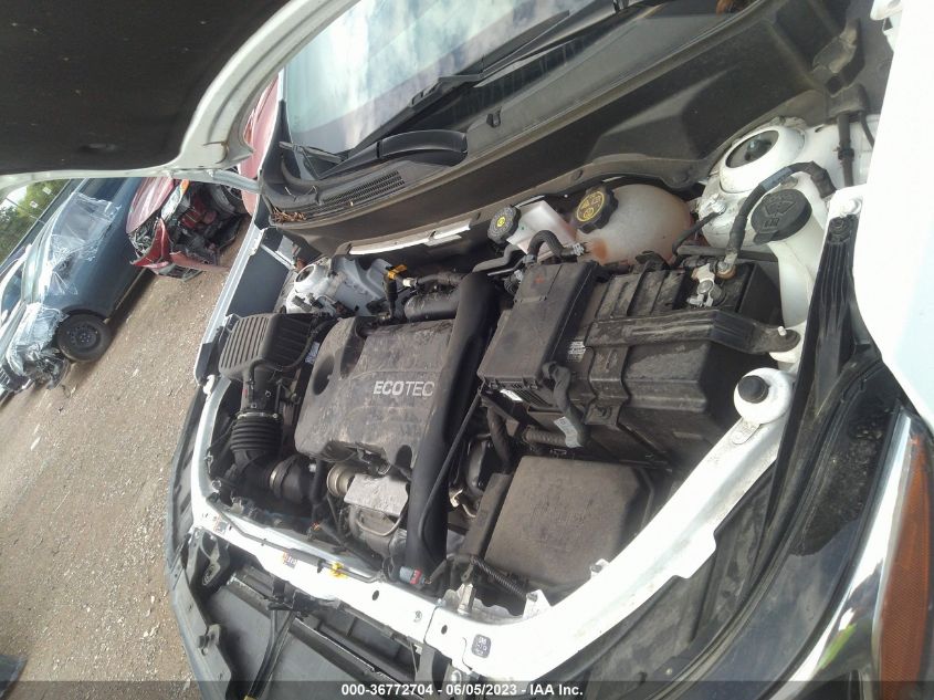 2021 CHEVROLET EQUINOX LT - 2GNAXKEV6M6116100