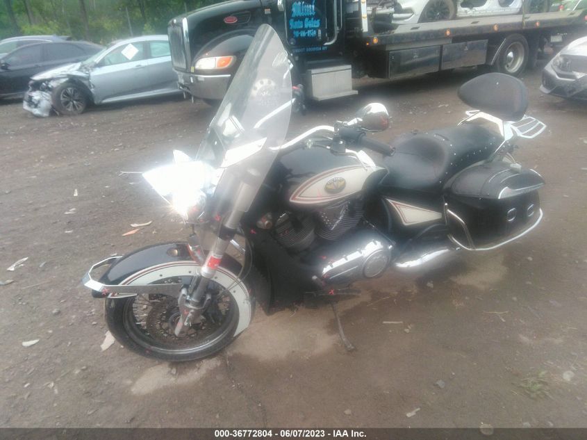 2012 VICTORY MOTORCYCLES CROSS ROADS CUSTOM/LE 5VPBW36N8C3004281
