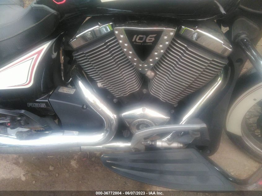 2012 VICTORY MOTORCYCLES CROSS ROADS CUSTOM/LE 5VPBW36N8C3004281