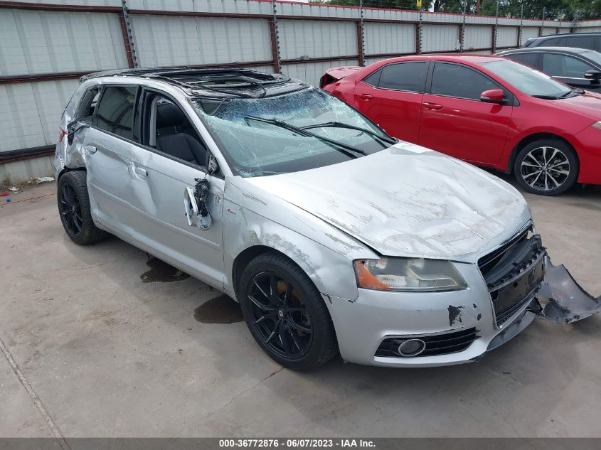 2013 AUDI A3 PREMIUM - WAUBEAFM4DA002034