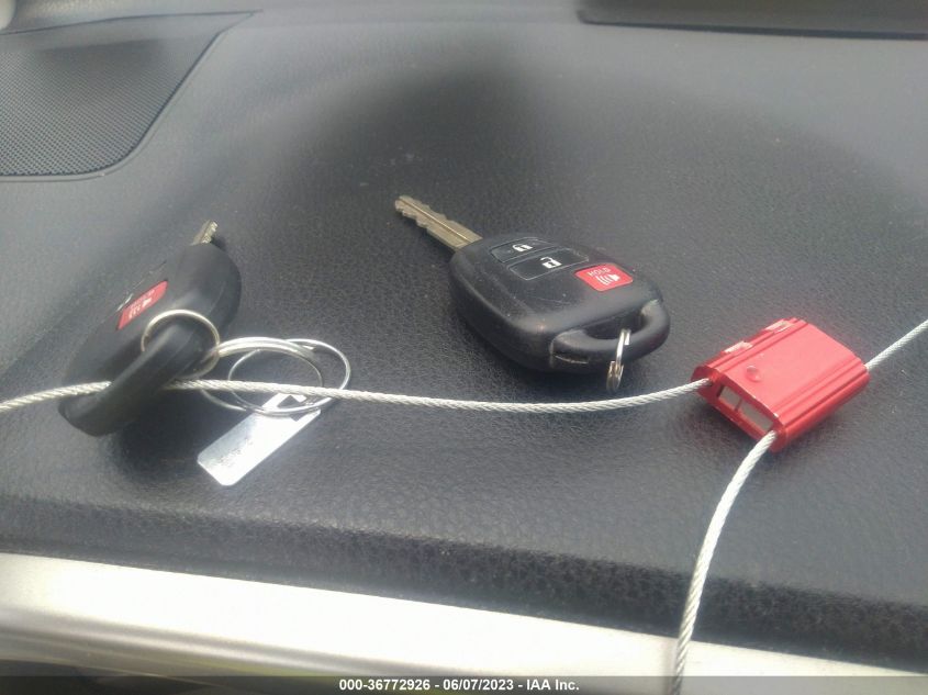 2014 TOYOTA RAV4 LE - JTMZFREV2EJ002509