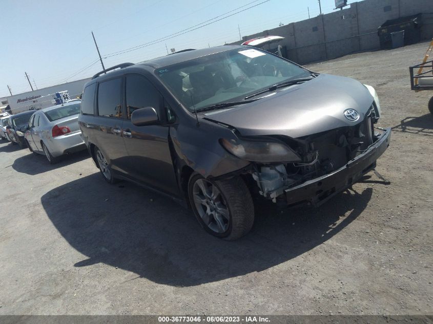 2013 TOYOTA SIENNA SE - 5TDXK3DC4DS309200