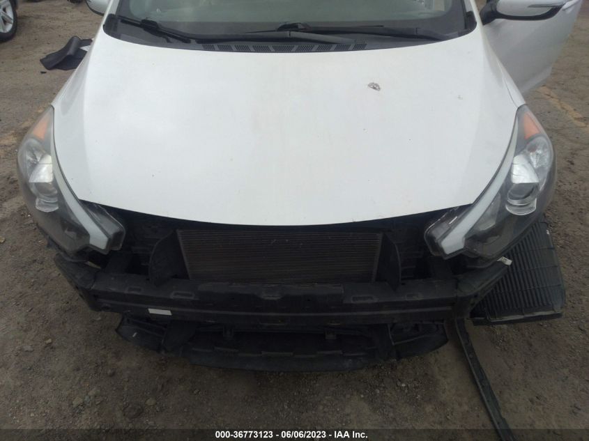 2016 KIA FORTE LX - KNAFX4A60G5564449