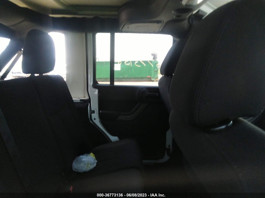 VIN 1C4BJWDG9HL690034 2017 JEEP WRANGLER UNLIMITED SPORT