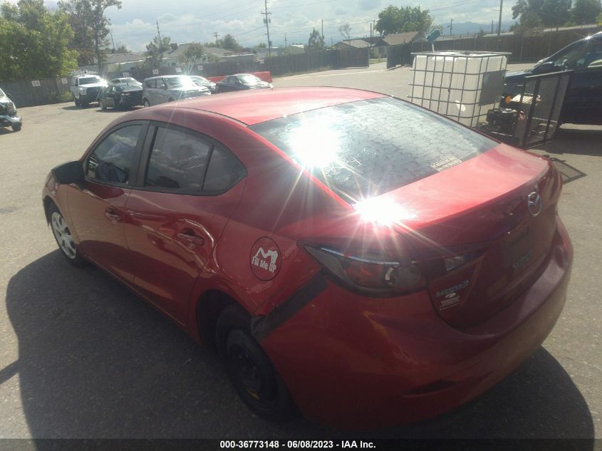 2018 MAZDA MAZDA3 4-DOOR SPORT 3MZBN1U74JM181235
