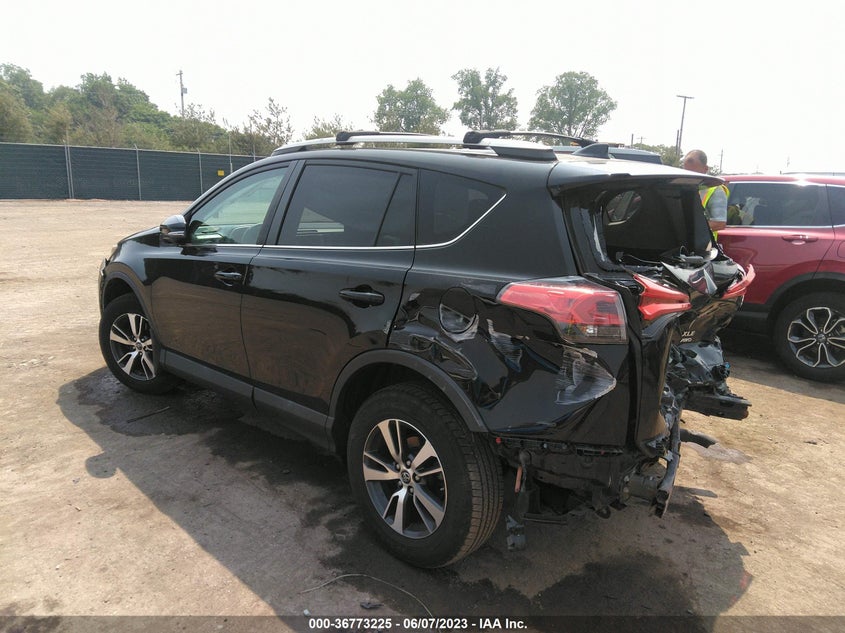 VIN 2T3RFREV4HW620145 2017 TOYOTA RAV4 XLE
