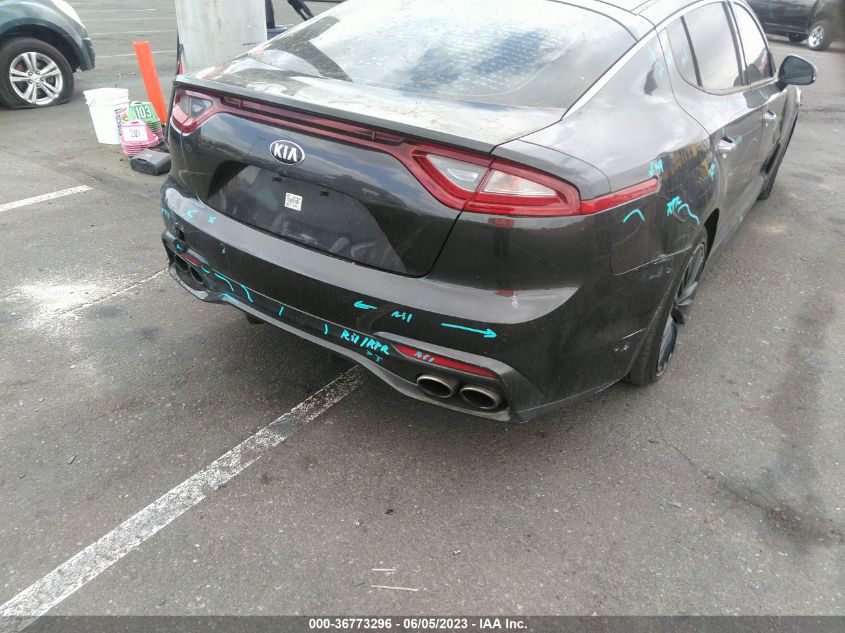 2019 KIA STINGER BASE - KNAE15LA8K6062330