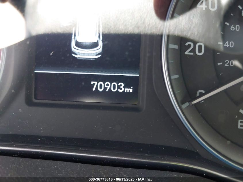 2018 HYUNDAI KONA SEL - KM8K22AA8JU071684