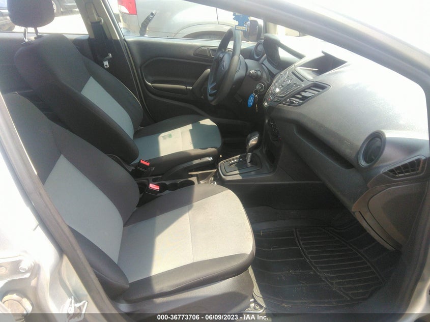 VIN 3FADP4AJ7JM126758 2018 FORD FIESTA S