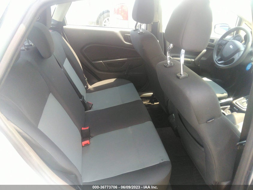 VIN 3FADP4AJ7JM126758 2018 FORD FIESTA S