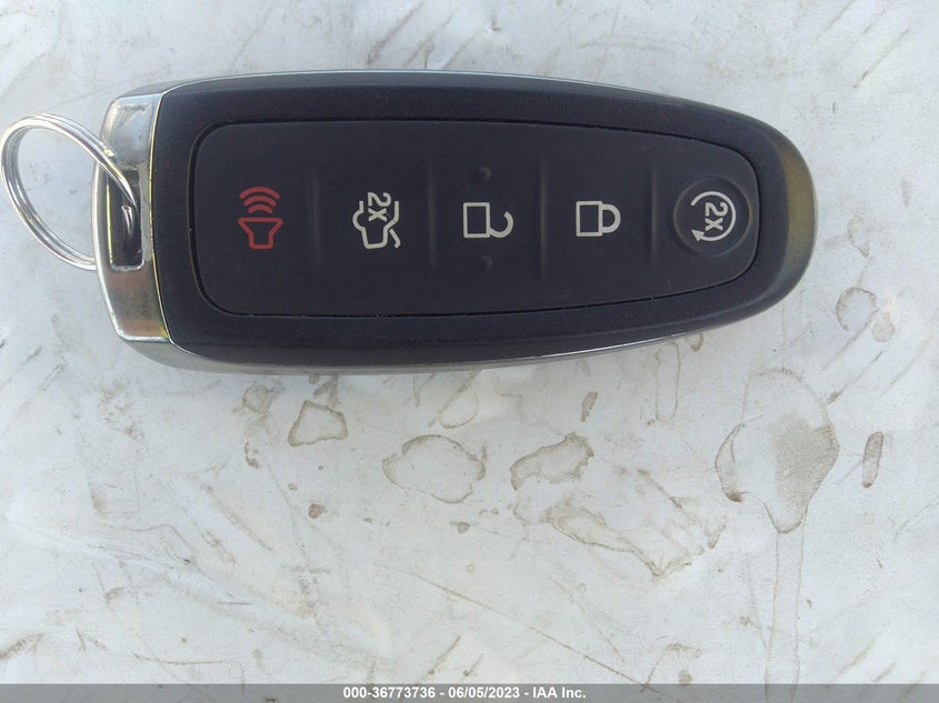 VIN 1FMCU9HD0KUB63381 2019 FORD ESCAPE SEL