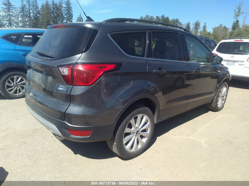 VIN 1FMCU9HD0KUB63381 2019 FORD ESCAPE SEL