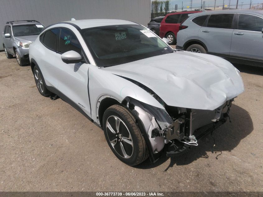 3FMTK1RM5NMA13216 FORD MUSTANG MACH-E SELECT 2022