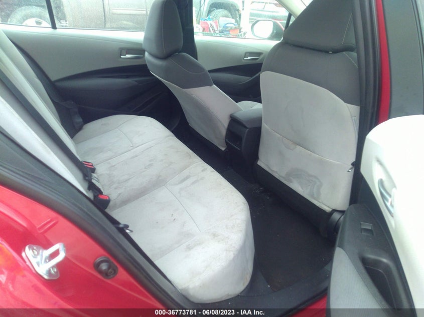 VIN 5YFEPMAE8MP220081 2021 TOYOTA COROLLA LE