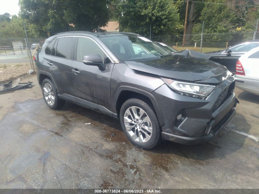 2019 TOYOTA RAV4 XLE PREMIUM - JTMC1RFVXKD013920