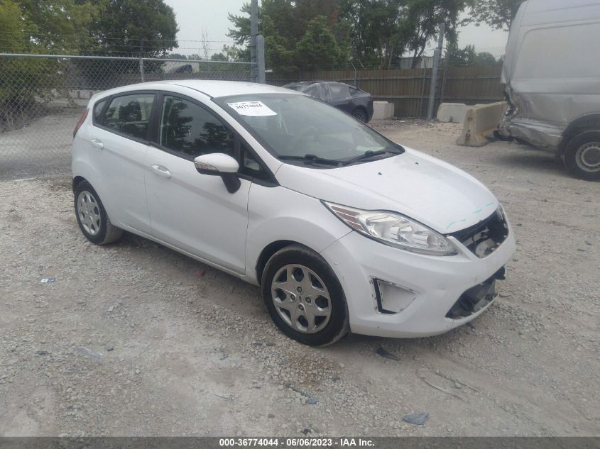 2013 FORD FIESTA SE - 3FADP4EJ1DM186758