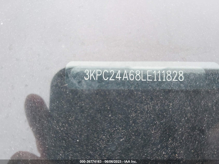 VIN 3KPC24A68LE111828 2020 HYUNDAI ACCENT SEL