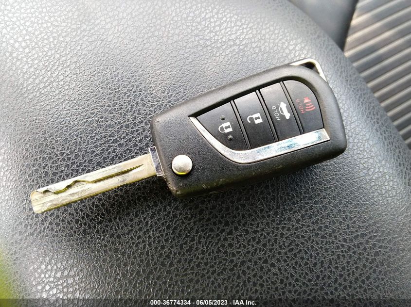 2018 TOYOTA CAMRY LE/SE/XLE/L - 4T1B11HK0JU576677