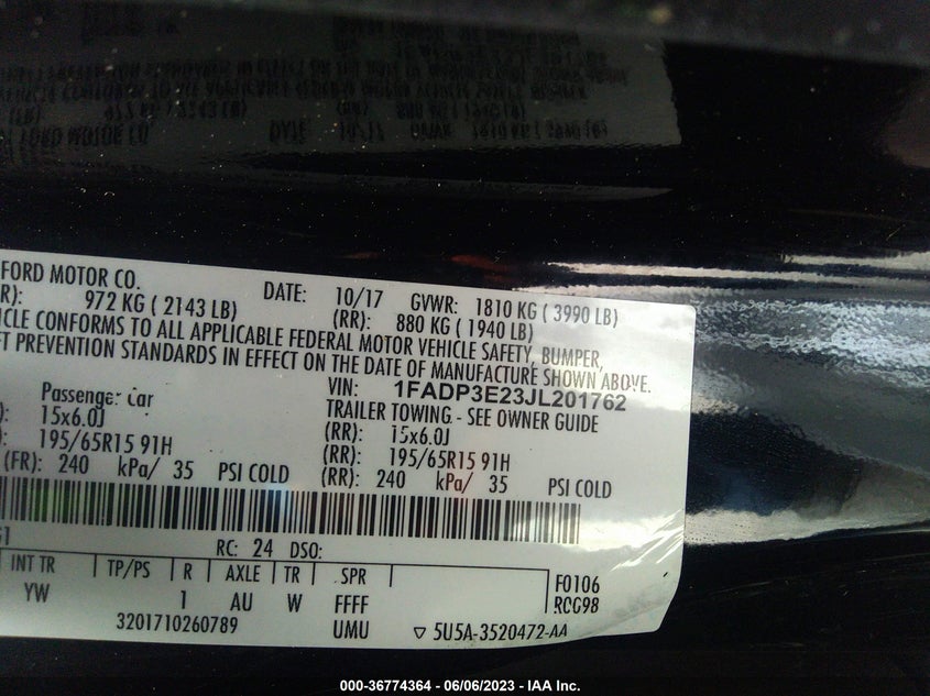 VIN 1FADP3E23JL201762 2018 FORD FOCUS S