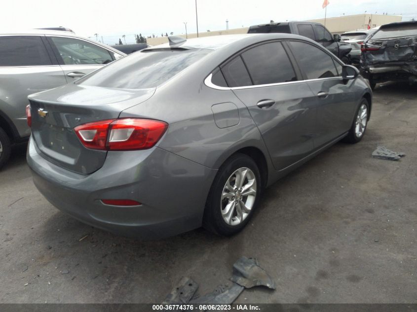 2019 CHEVROLET CRUZE LT - 1G1BE5SM1K7138639