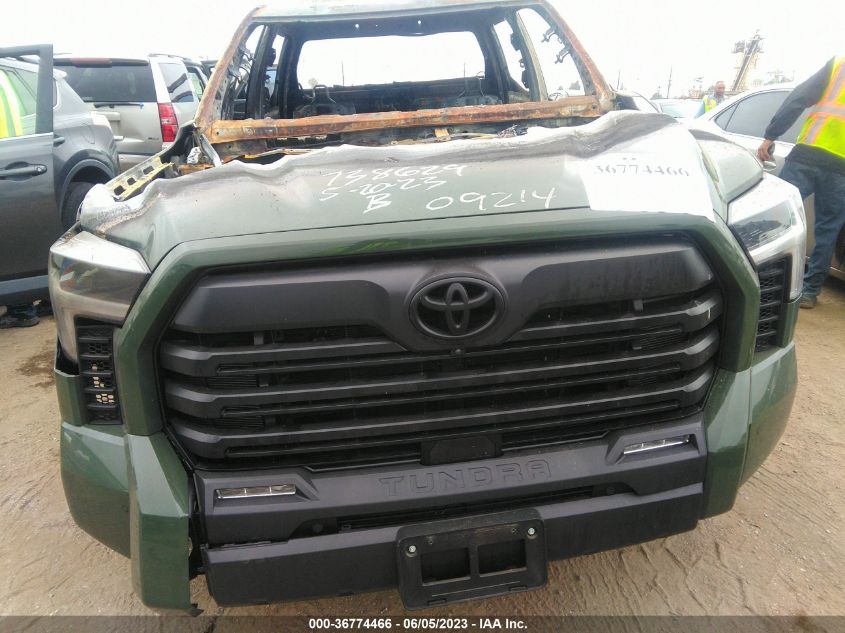 2022 TOYOTA TUNDRA 2WD SR5 - 5TFLA5BC0NX001811