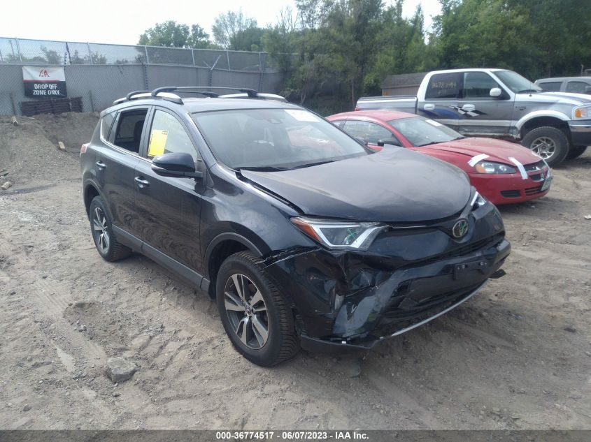 2017 TOYOTA RAV4 XLE - JTMRFREV8HJ152970