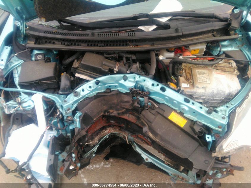 2014 TOYOTA PRIUS C - JTDKDTB38E1083541