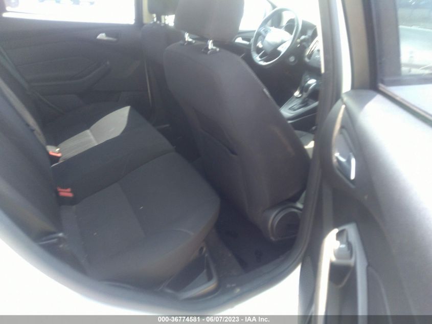 2016 FORD FOCUS SE - 1FADP3K21GL254179