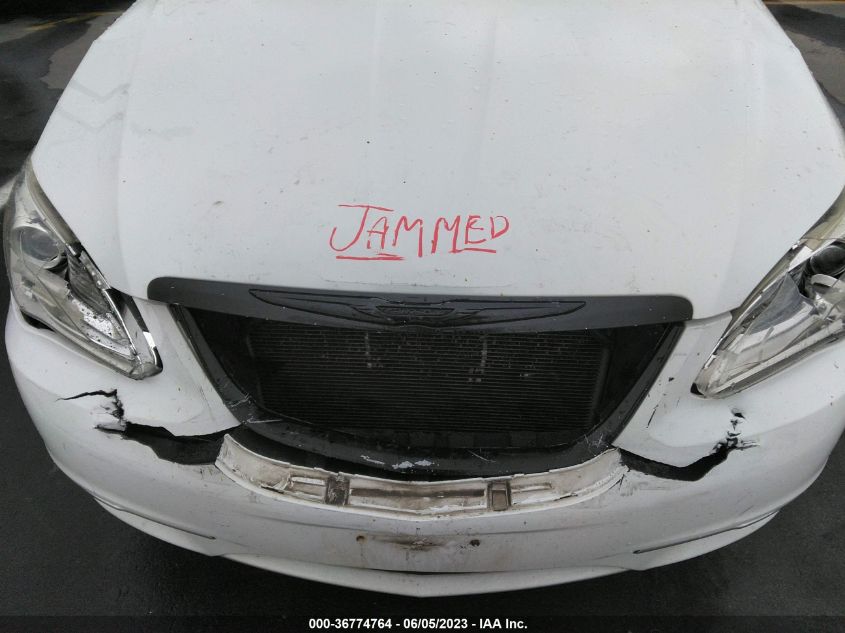 2013 CHRYSLER 200 TOURING - 1C3CCBBB8DN735093