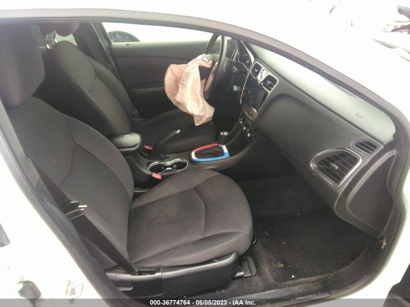 2013 CHRYSLER 200 TOURING - 1C3CCBBB8DN735093
