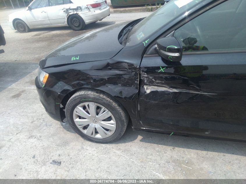 2014 VOLKSWAGEN JETTA SEDAN SE - 3VWD17AJ4EM420120