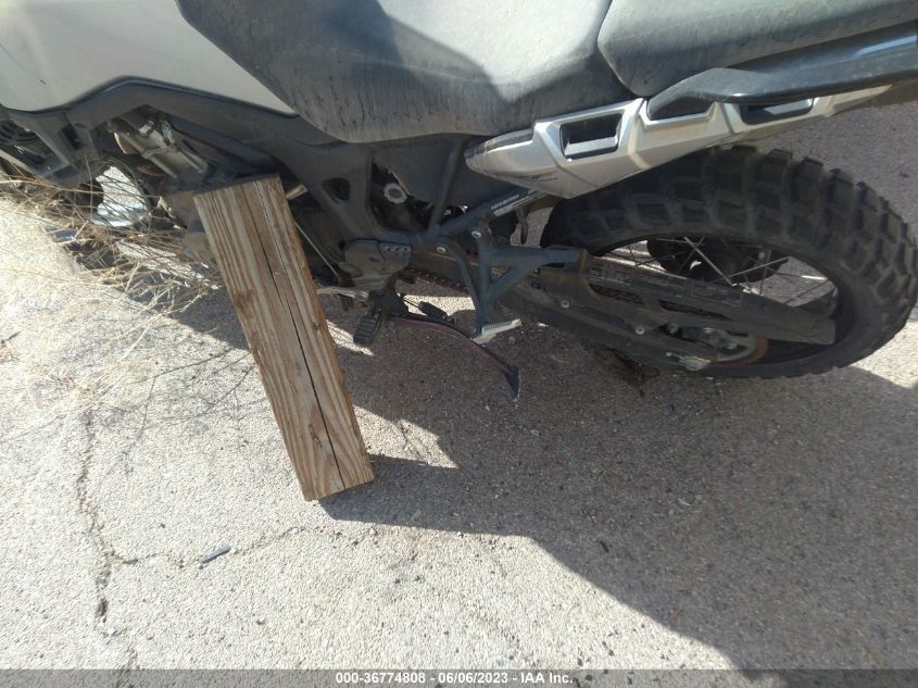 2016 HONDA CRF1000 - JH2SD0403GK000314