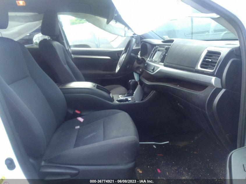 2019 TOYOTA HIGHLANDER LE - 5TDBZRFH8KS744512