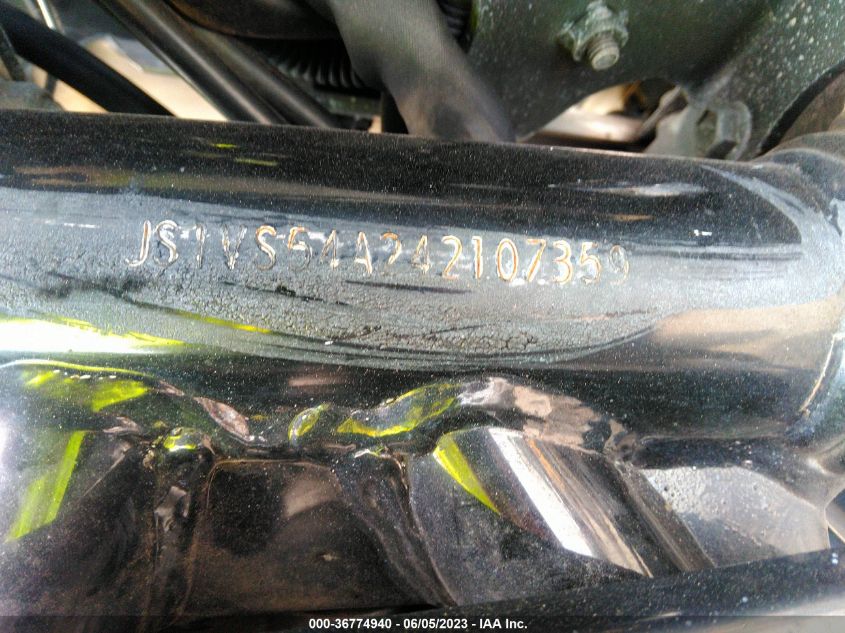 2004 SUZUKI VL800 - JS1VS54A242107359