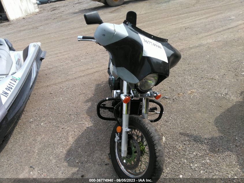 2004 SUZUKI VL800 - JS1VS54A242107359