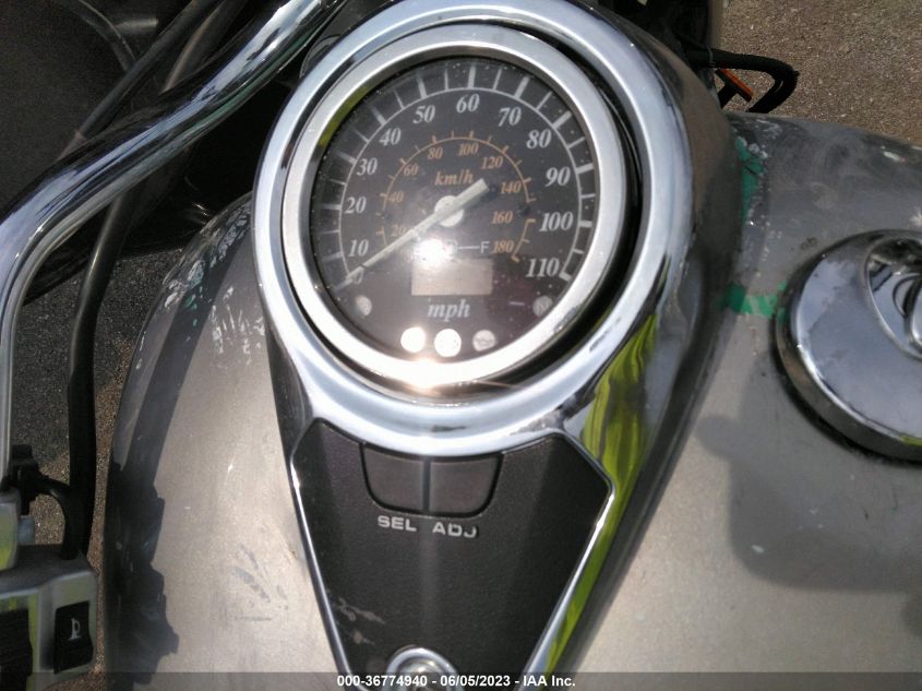 2004 SUZUKI VL800 - JS1VS54A242107359