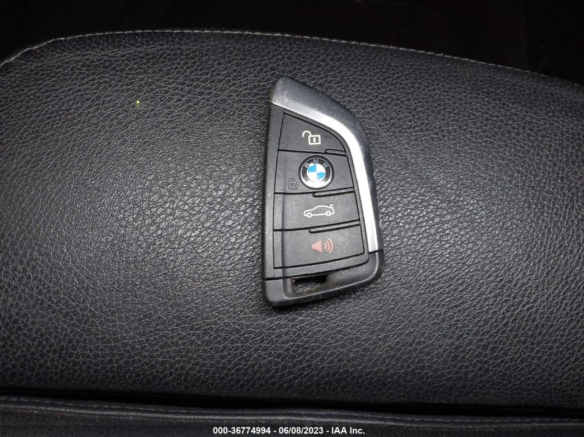 2016 BMW X1 XDRIVE28I - WBXHT3C34G5E50190