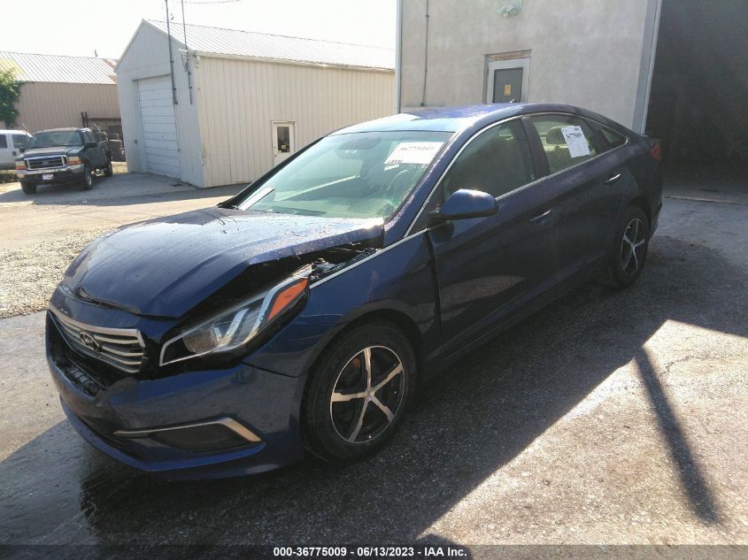 2016 HYUNDAI SONATA 2.4L SE - 5NPE24AF8GH327172