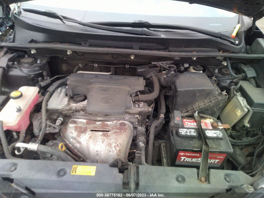 2015 TOYOTA RAV4 XLE - 2T3RFREV7FW262410
